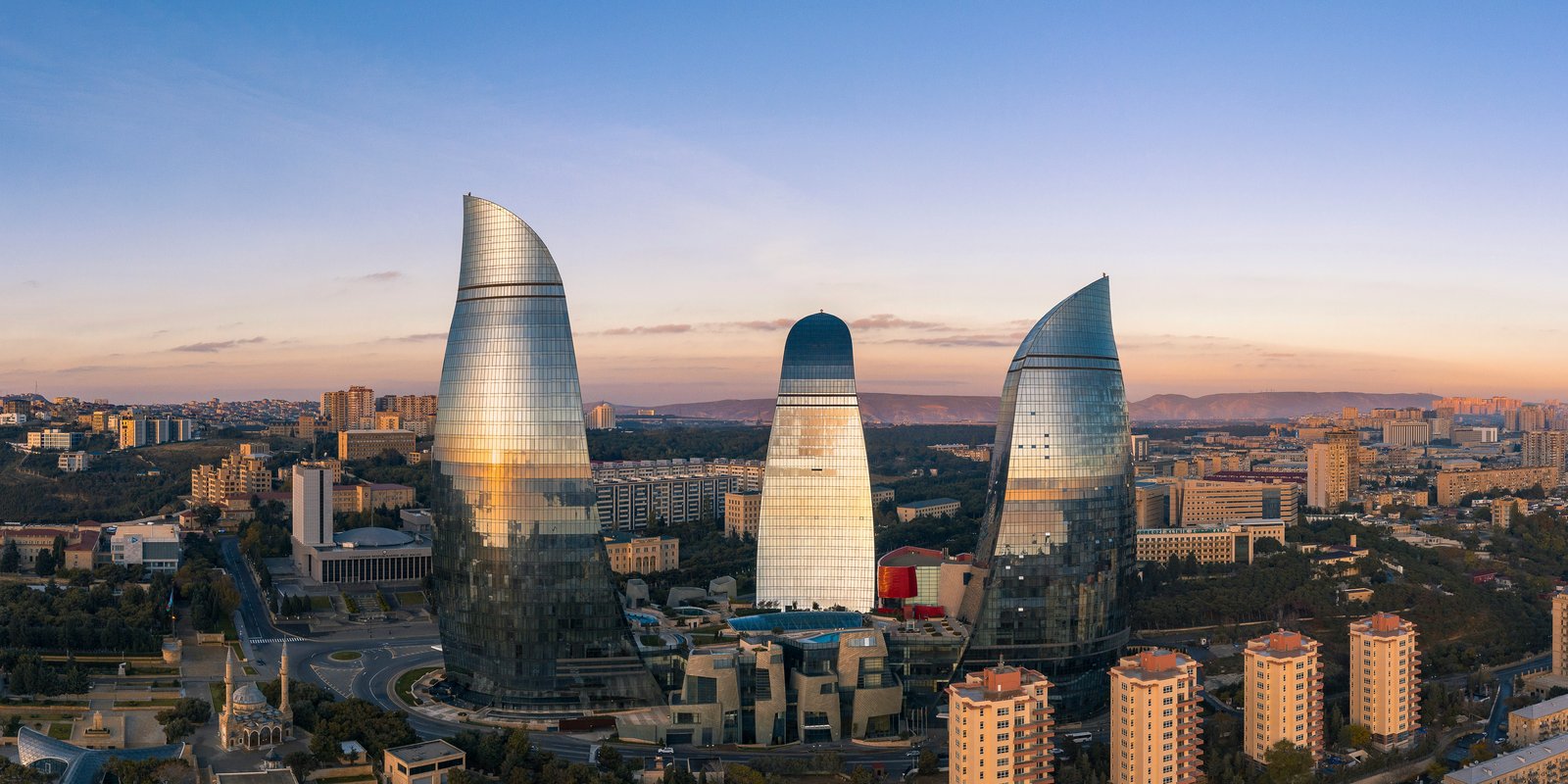 Azerbaijan Land of Fire – Baku & Gabala Lakes